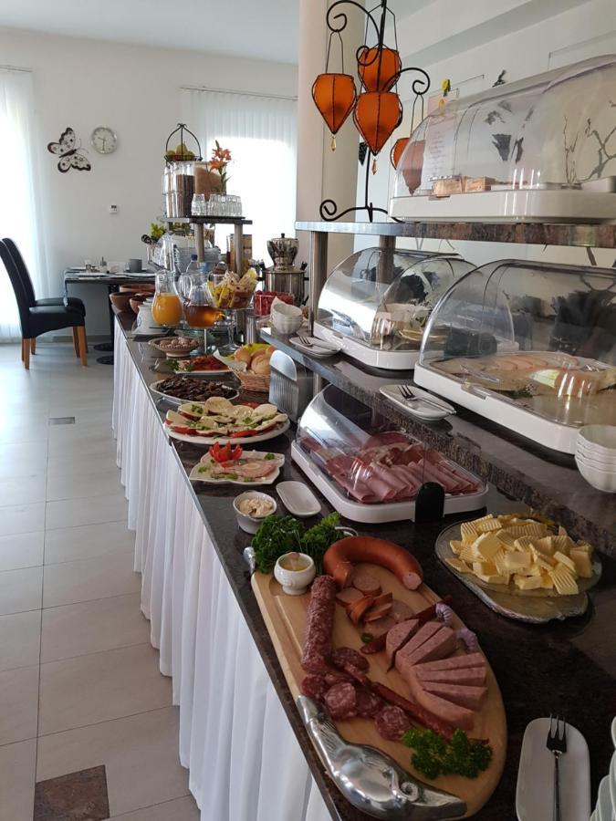 Riedstadt Hotel Ackermann מראה חיצוני תמונה