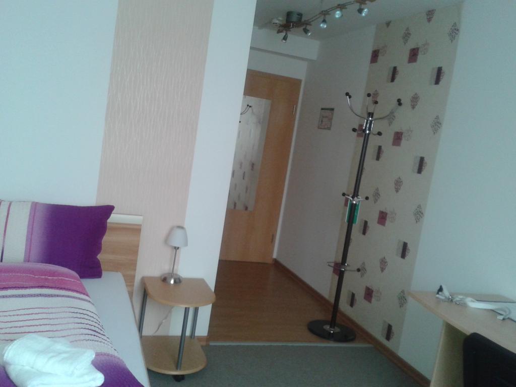 Riedstadt Hotel Ackermann מראה חיצוני תמונה