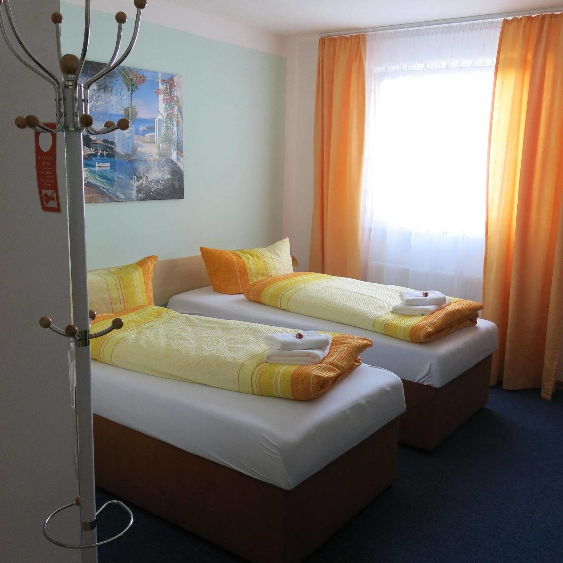 Riedstadt Hotel Ackermann מראה חיצוני תמונה