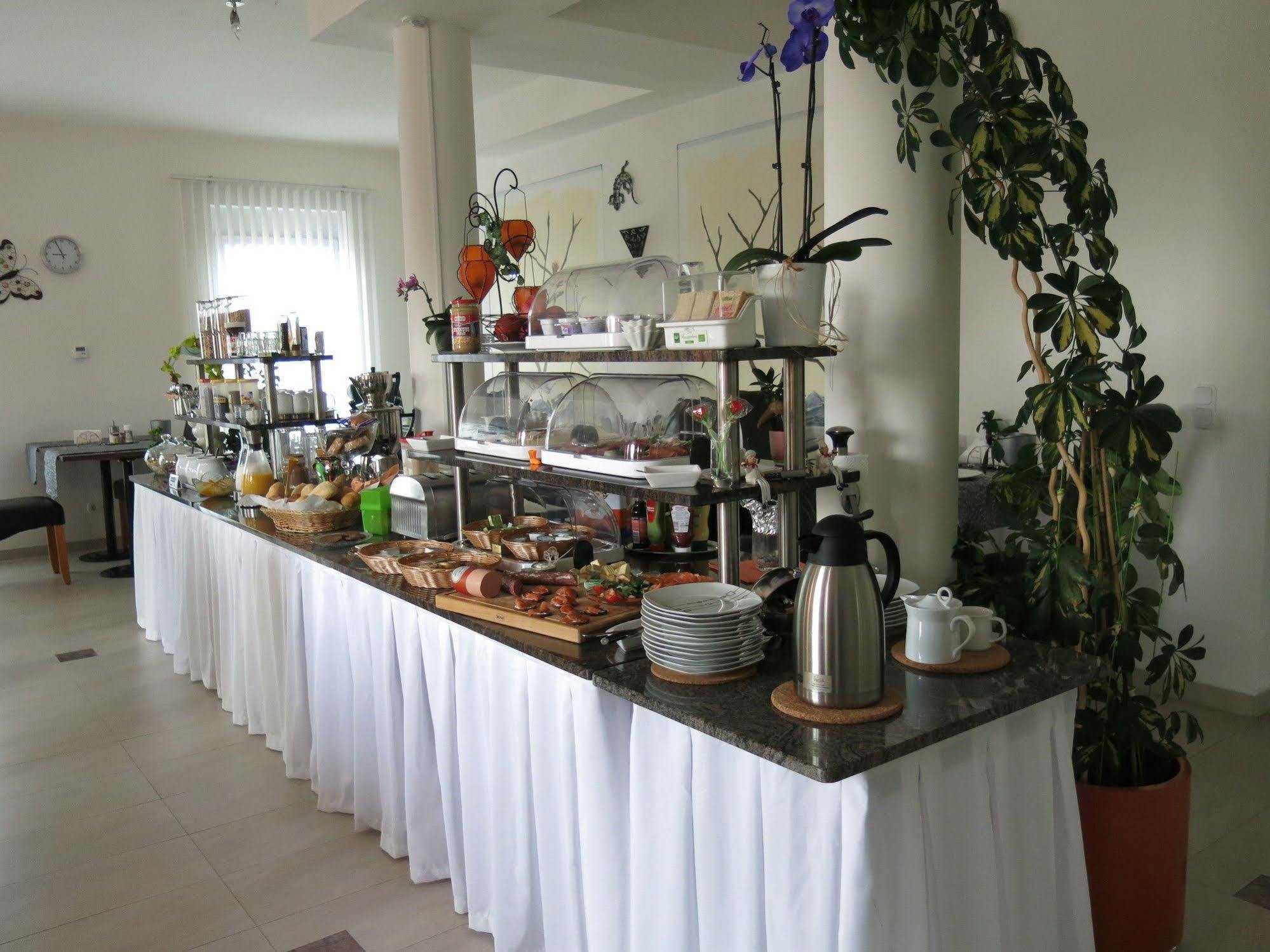 Riedstadt Hotel Ackermann מראה חיצוני תמונה