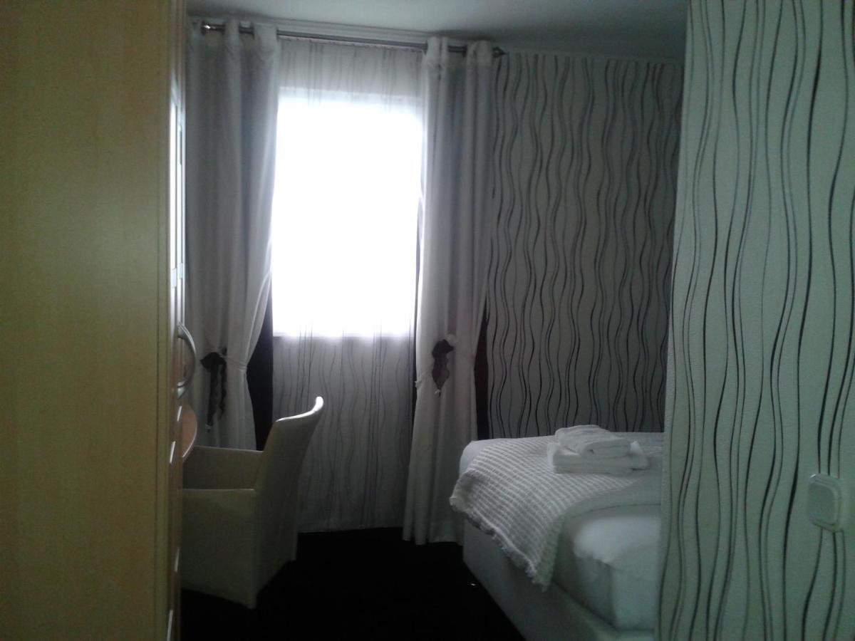 Riedstadt Hotel Ackermann חדר תמונה